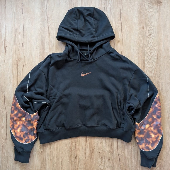 Nike Tops - Nike hoodie SKU573